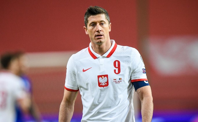 ROBERT LEWANDOWSKI