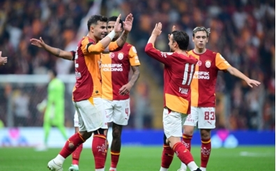 Galatasaray'da i� saha serisi s�r�yor