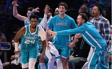 Hornets, OKC'ye sezonun en a��r i� saha yenilgisini ya�att�