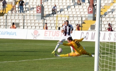 Band�rmaspor ile Ke�i�reng�c� yeni�emedi