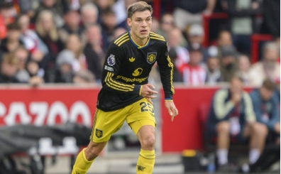 Galatasaray, Ugarte'yi bekletiyor; üç aday daha var