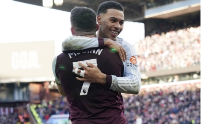 Aston Villa, evinde üç puanı üç golle aldı!
