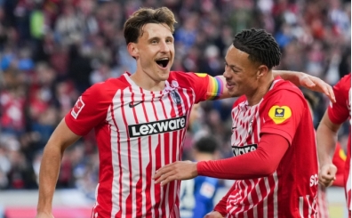 10 ki�i kald�, y�k�lmad�, Bundesliga'da zirveyi kapt�!